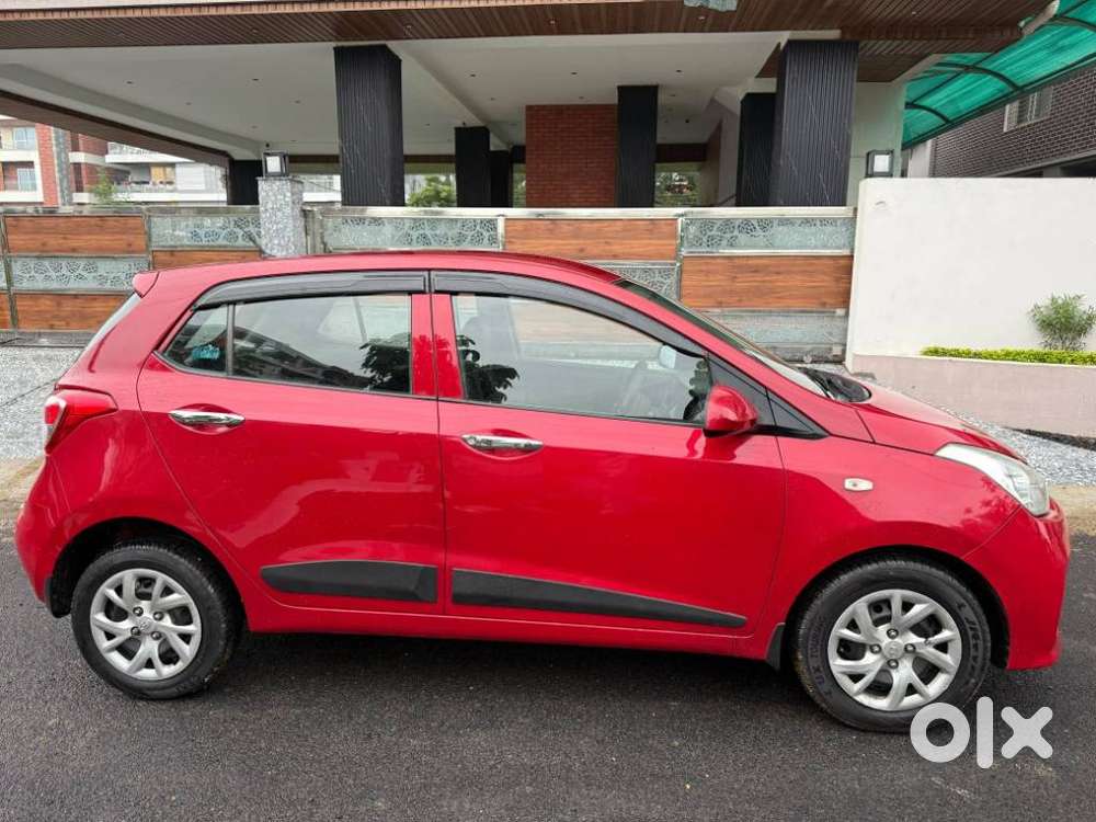 Hyundai Grand I10 Sportz O 1.2, 2018, Petrol