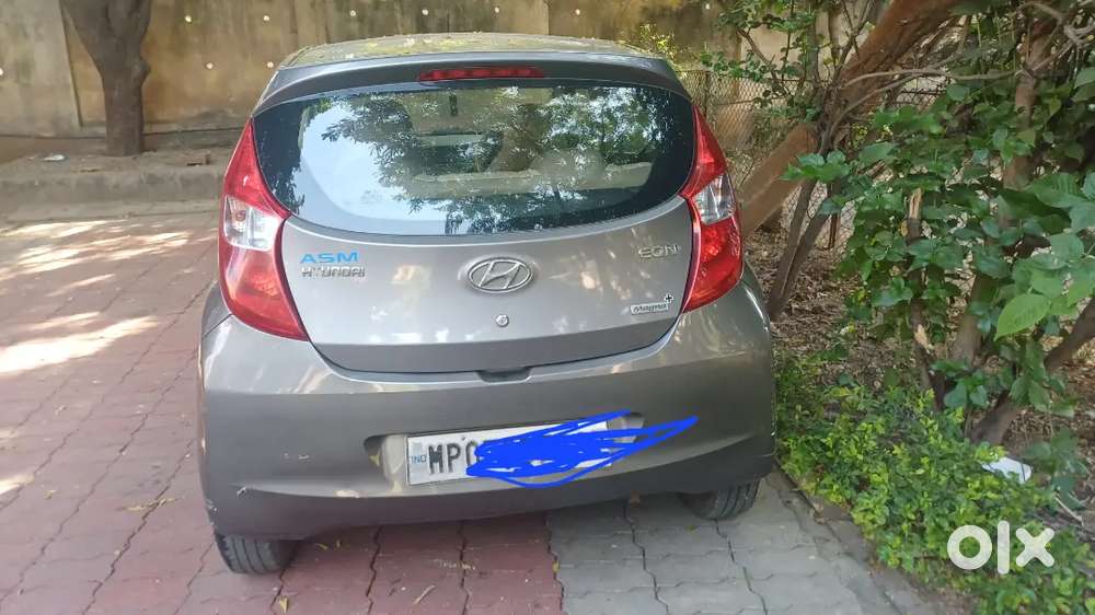 2013 Hyundai Eon Magna + Manual Petrol