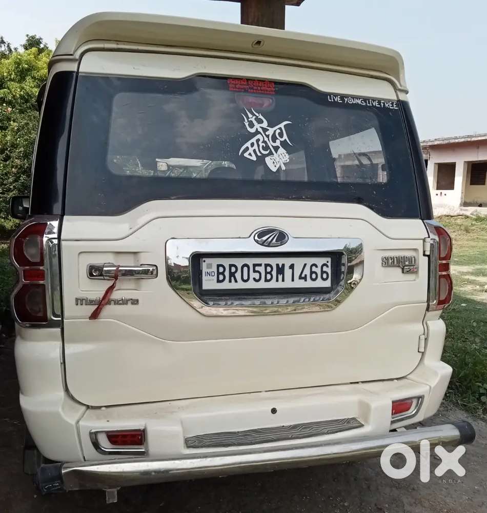Mahindra Scorpio 2015 Diesel 120000 Km Driven Call Kare Lene Ke Liye