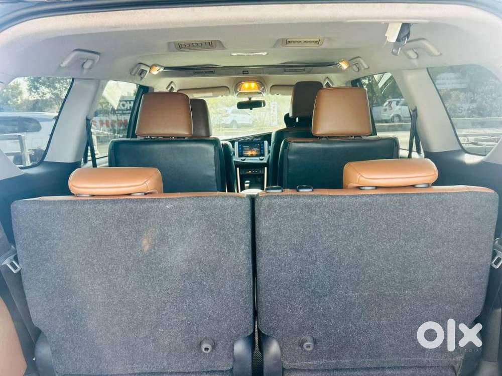 Toyota Innova Crysta 2.8 Z, 2016, Diesel