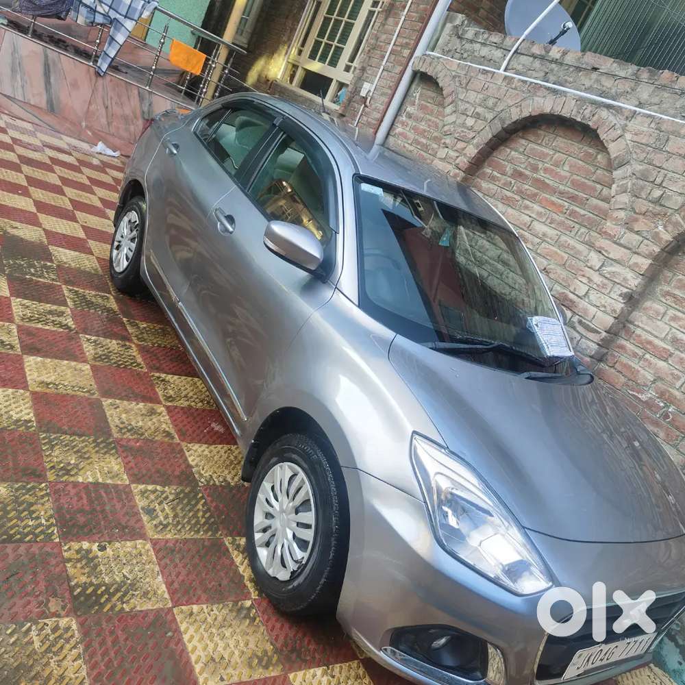 Maruti Suzuki Dzire 2021 Model Petrol 42000 Km