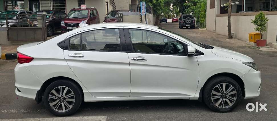 Honda City I-vtec V, 2020, Petrol