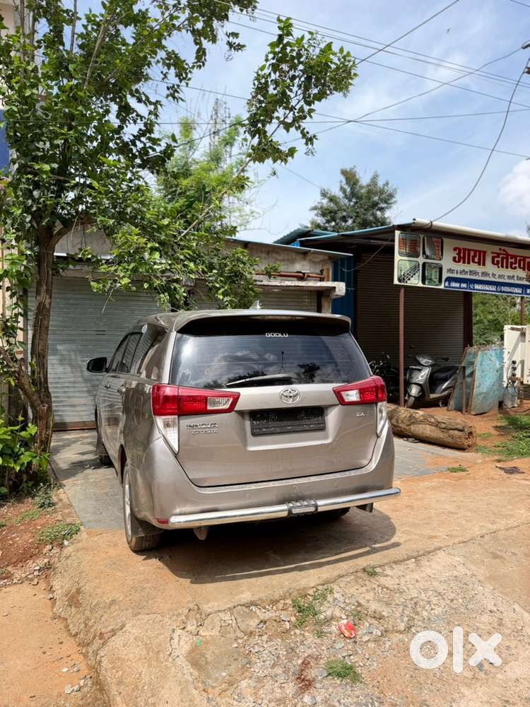 Toyota Innova Crysta 2018