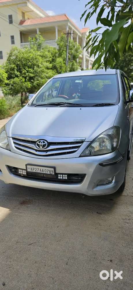 Toyota Innova 2009 Diesel 197000 Km Driven
