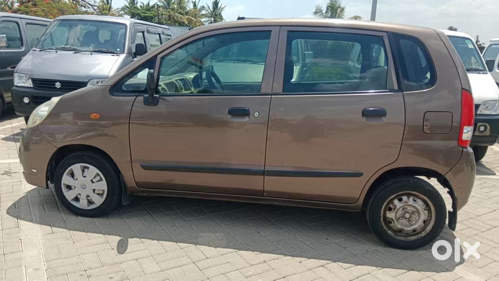 Maruti Suzuki Zen Estilo Vxi Bsiv, 2010, Petrol