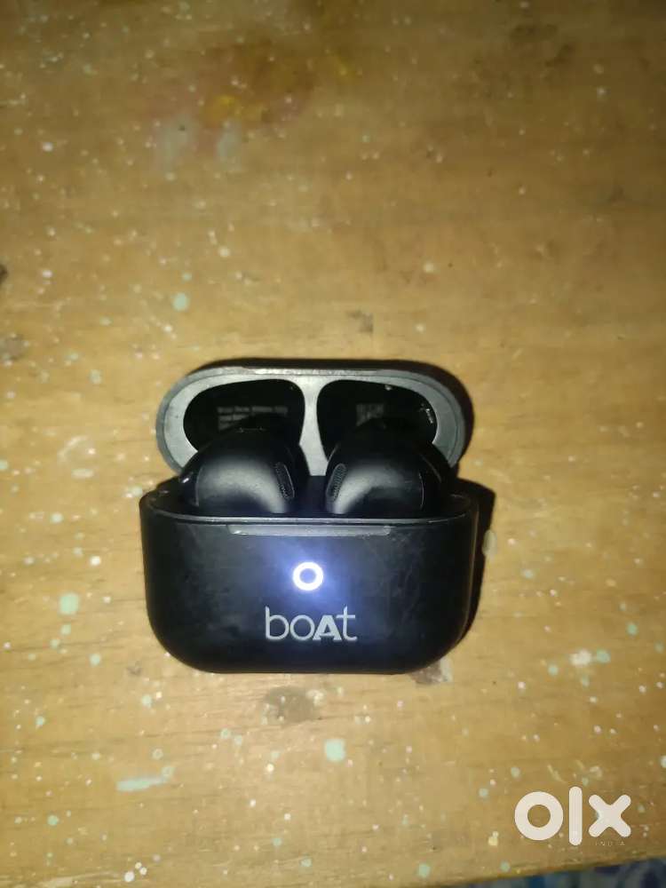 boAt Airdopes Joy, 35Hrs Battery, Fast Charge