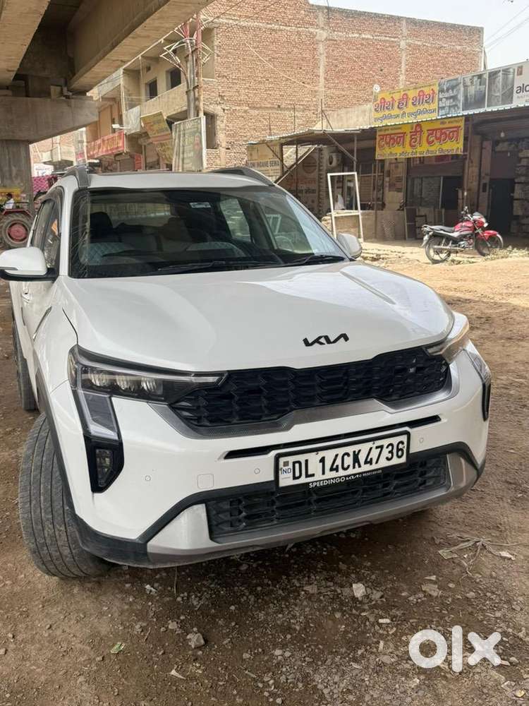 Kia Petrol Car 2025