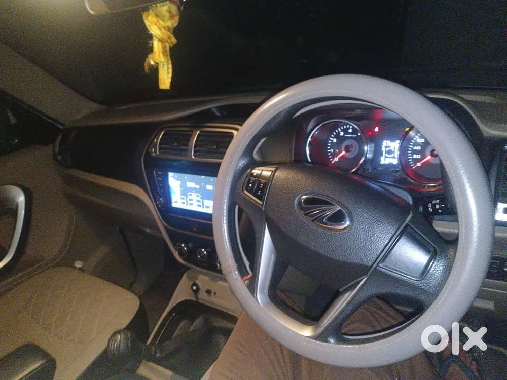 Mahindra Tuv 300 2019
