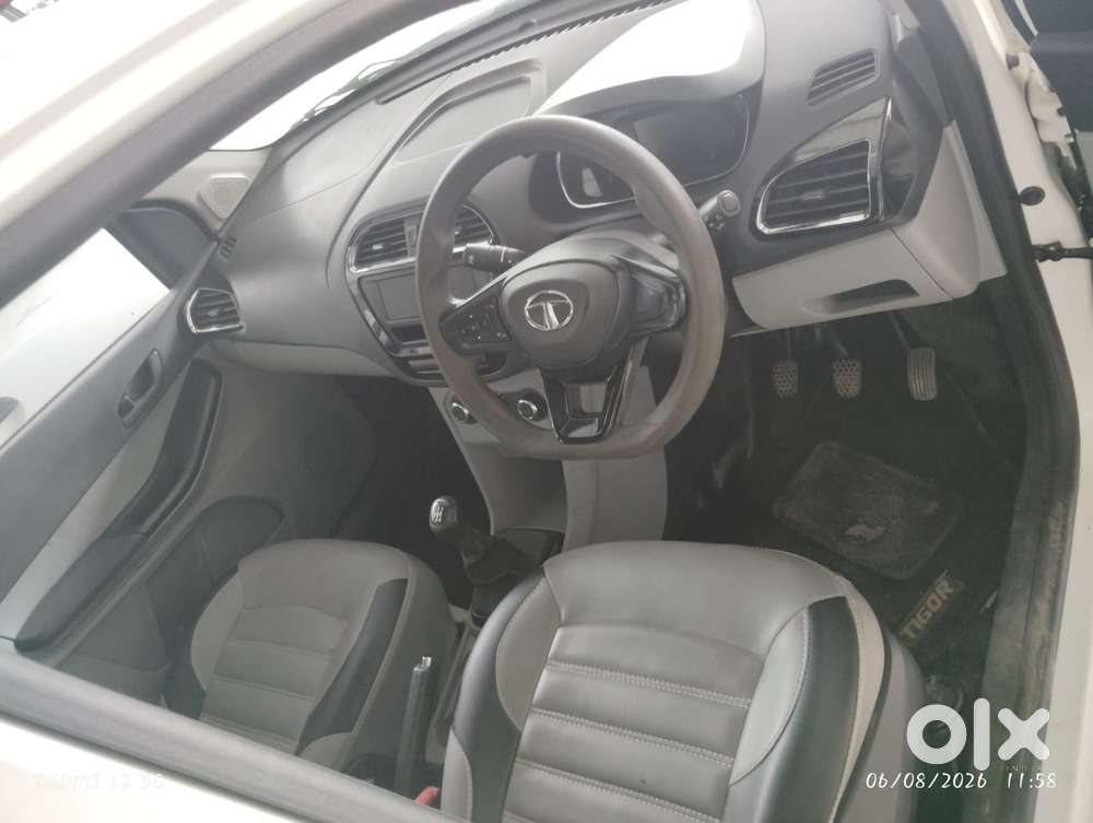 Tata Tiago 1.2 Revotron Xz (o), 2022, Petrol