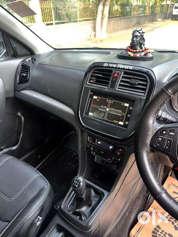 Maruti Suzuki Brezza With Solid Rate