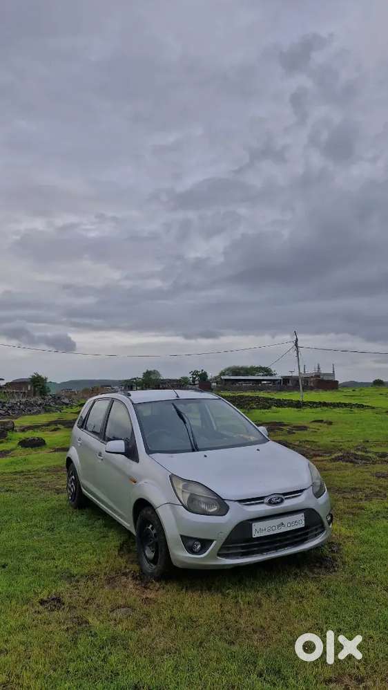 Ford Figo Diesel Zxi 2012