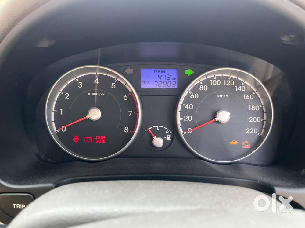 Hyundai Verna 2010 Petrol Well Maintained