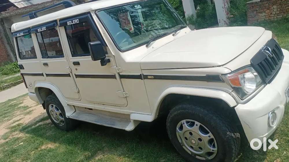 Mahindra Bolero Neo 2013 Diesel ऑटोमैटिक