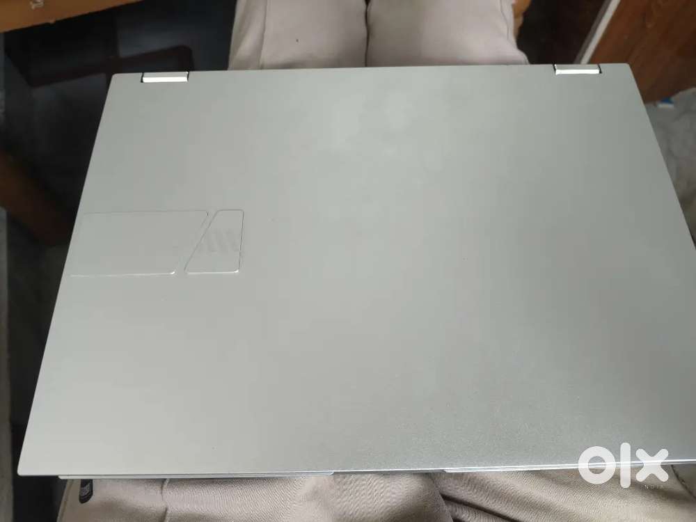 Touch screen 360 laptop