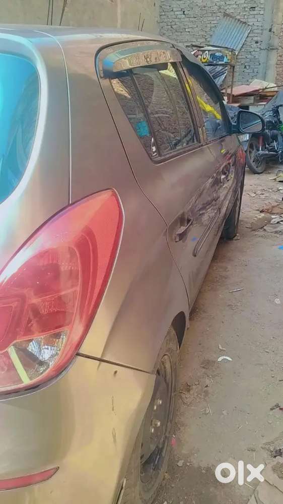Hyundai I20 Sportz 2012