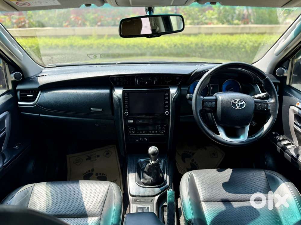 Toyota Fortuner [2021-ongoing] 2.8 2wd Diesel Mt, 2024, Diesel