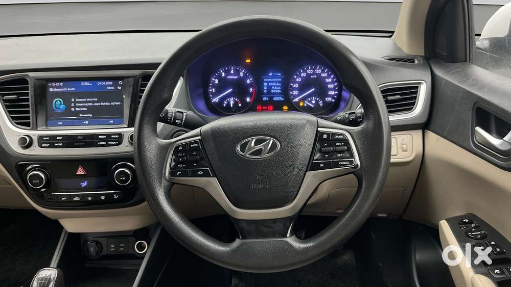 Hyundai Verna 1.6 Vtvt Sx, 2019, Petrol