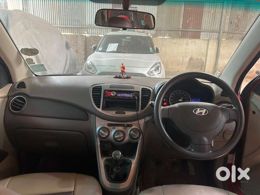 Hyundai Petrol Manual 2012