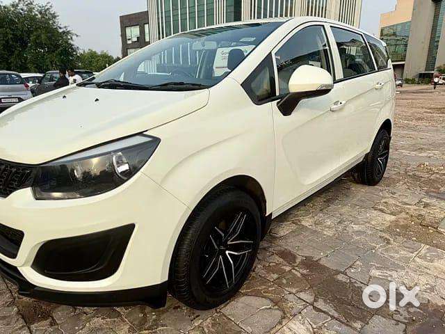 Mahindra Marazzo M4, 2020, Diesel