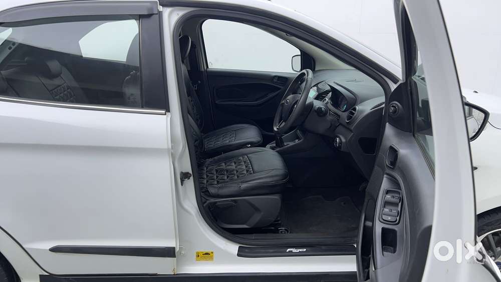 Ford Figo Titanium, 2020, Petrol