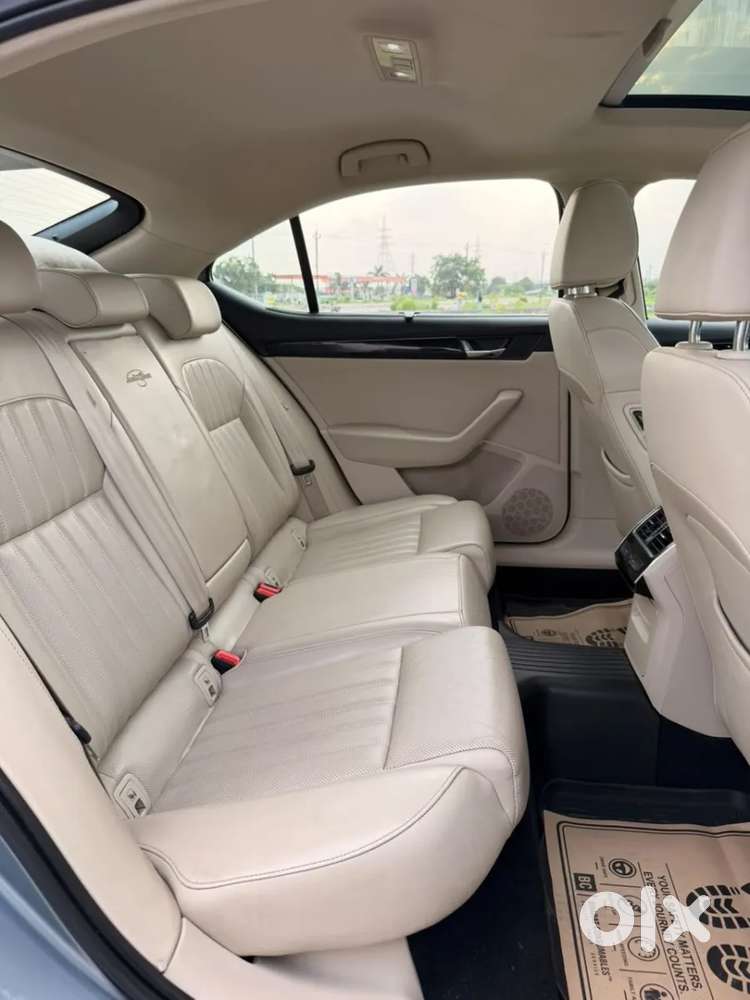 Skoda Superb 2.0 L&k Tsi At, 2019, Petrol