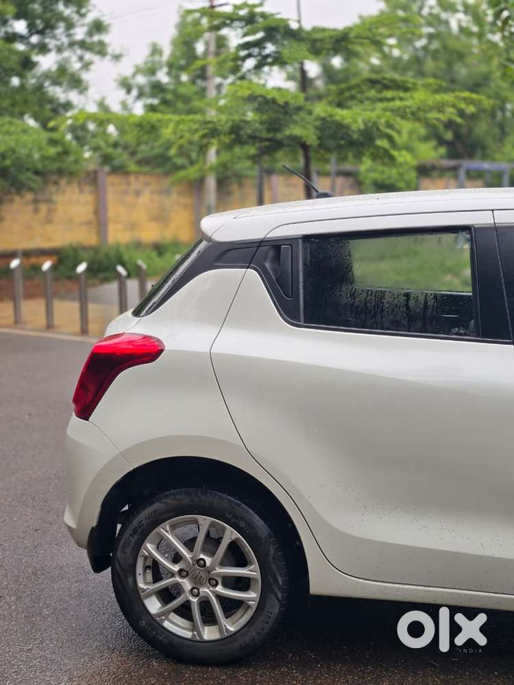 Maruti Suzuki Swift 2018 Zxi, 2020, Petrol