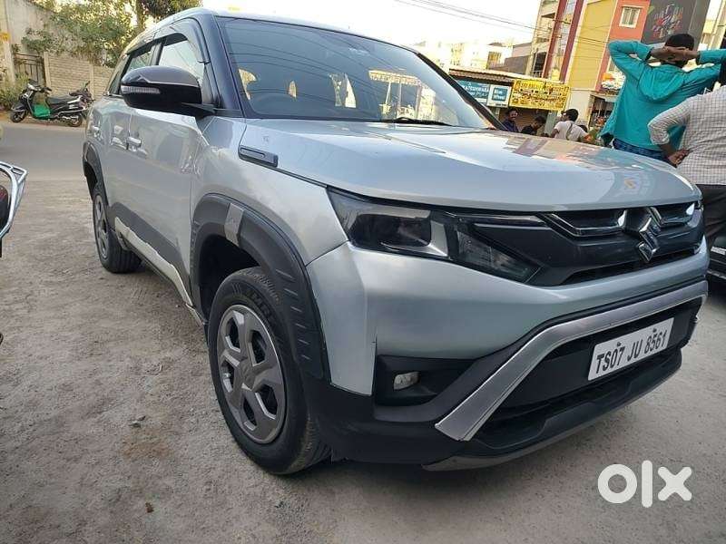 Maruti Suzuki Brezza 1.5 Vxi Smart Hybrid, 2023, Petrol