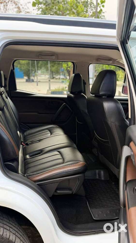 Mahindra Scorpio-n 2.2 Z2 Diesel Mt 7 Str, 2025, Diesel