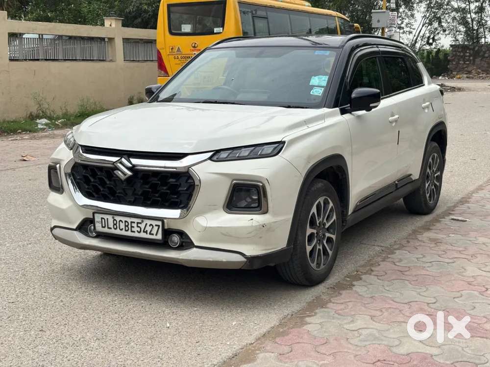 Maruti Suzuki Grand Vitara 1.5 Alpha Smart Hybrid At, 2022, Petrol