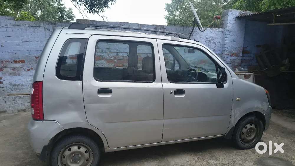 In Running Condition With Complete Documents