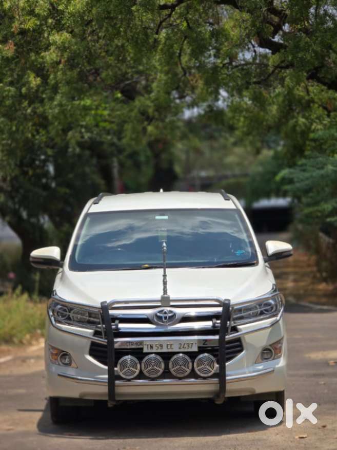 Toyota Innova Crysta 2.4 V, 2019, Diesel