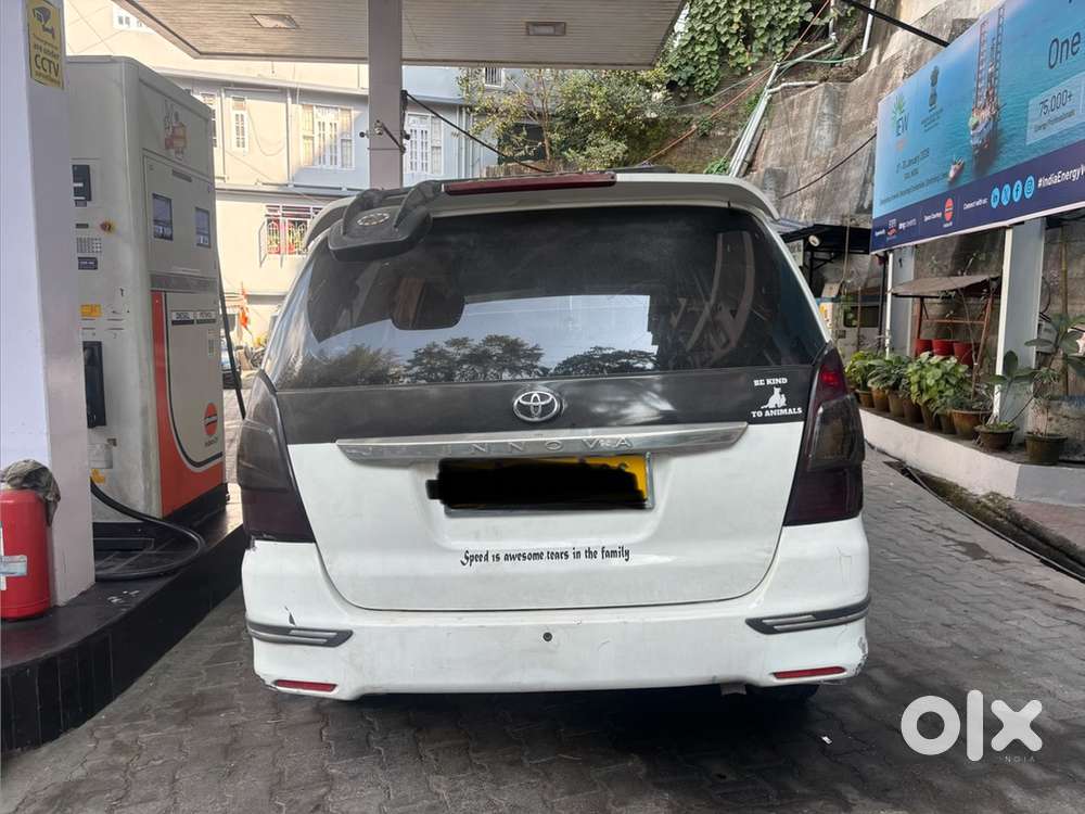 Toyota Innova 2016 Diesel Well Maintained