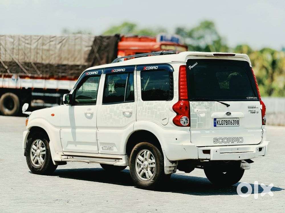 Mahindra Scorpio Vlx 2wd Airbag Bsiv, 2011, Diesel