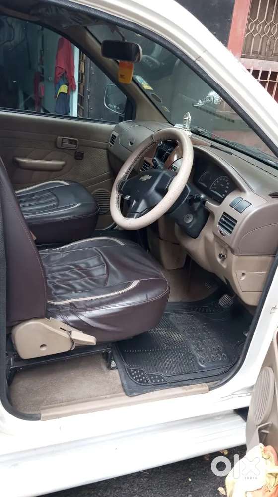Chevrolet Tavera Neo 2011, Life Time Tax Paid
