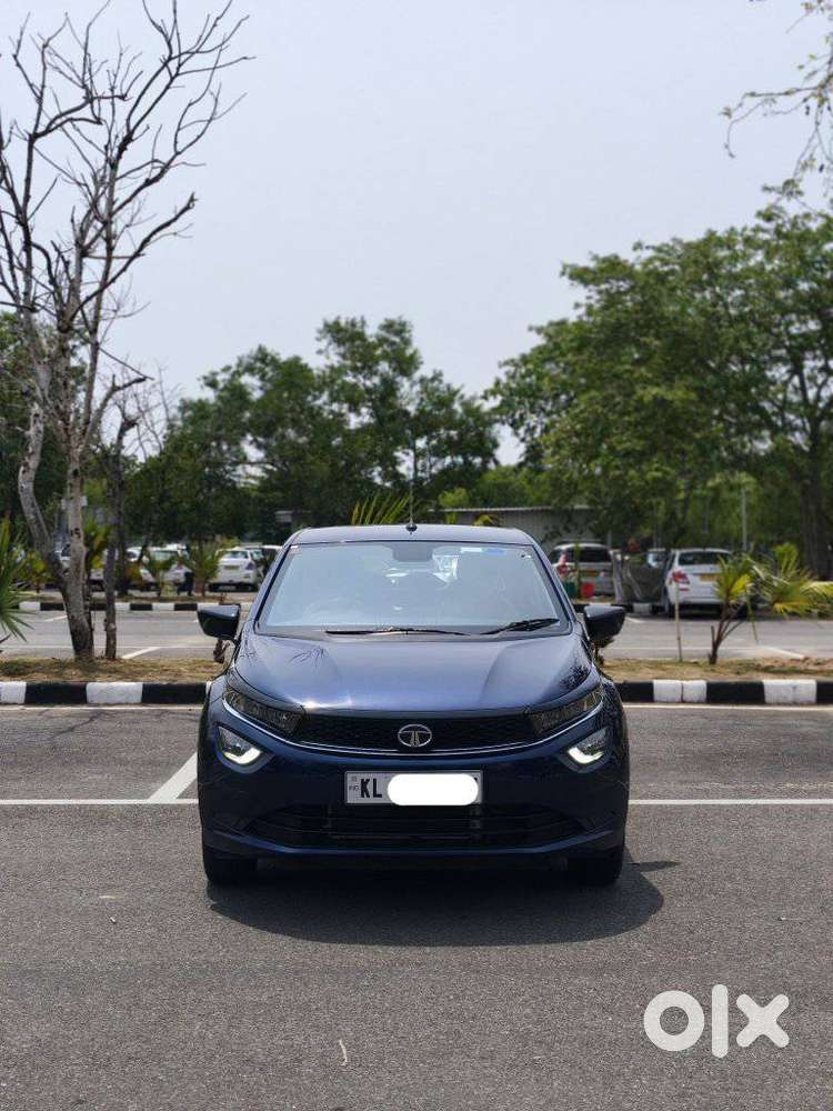 Tata Altroz Xta Petrol, 2022, Petrol