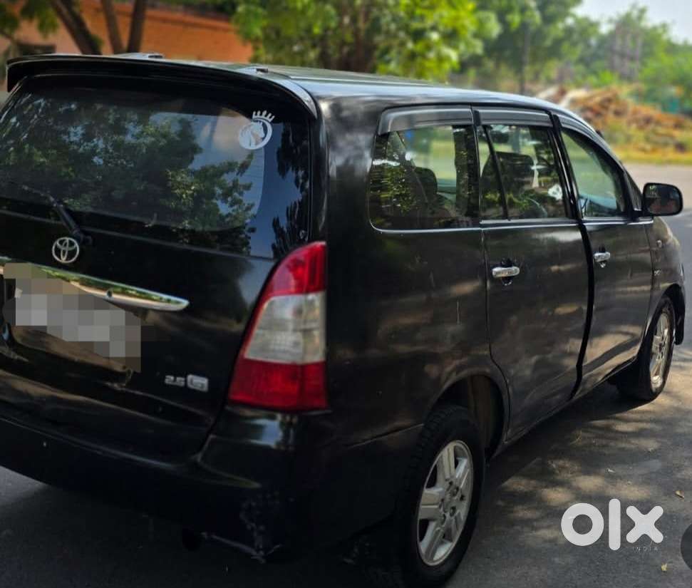 Toyota Innova 2.5 V 7 Str, 2007, Diesel