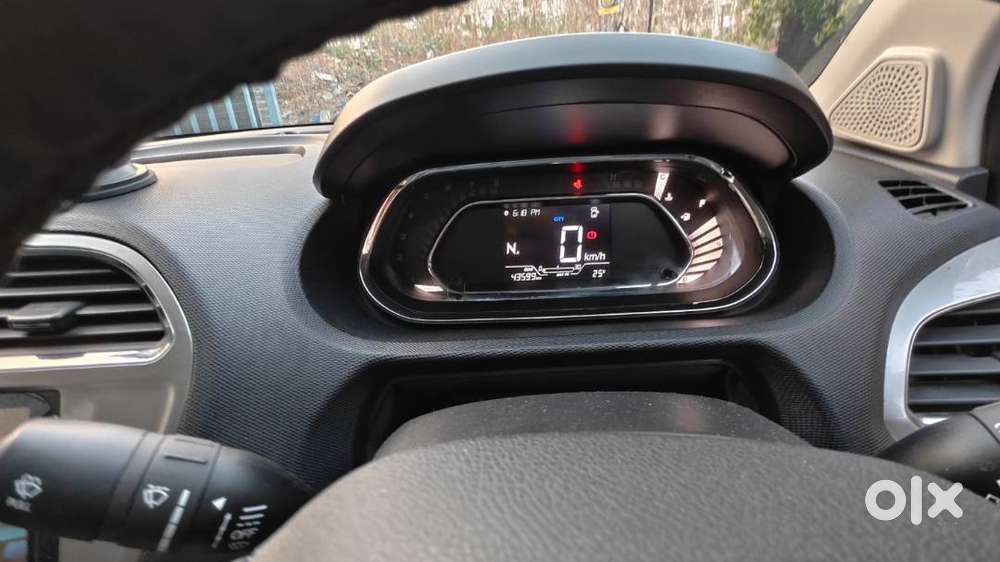 Tata Tigor Xza + (petrol :amt :top-end)