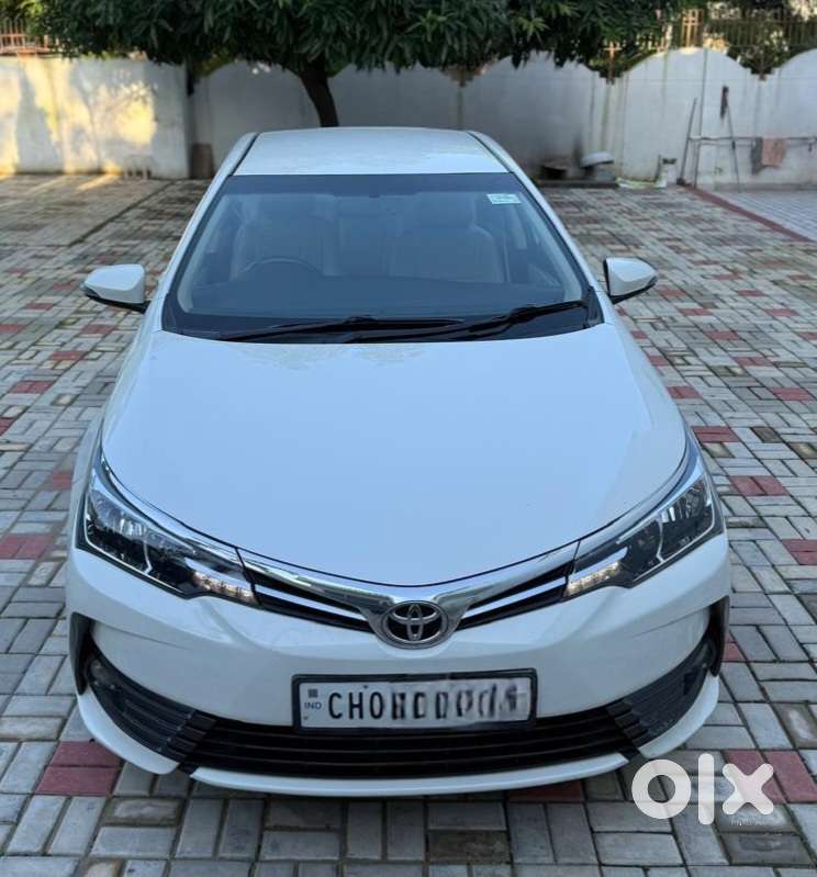 Toyota Corolla Altis [2011-2014] 1.8 Vl At, 2018, Petrol