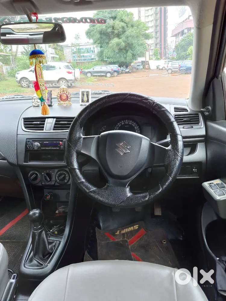 2013 Swift Petrol 2nd Owner 93000km