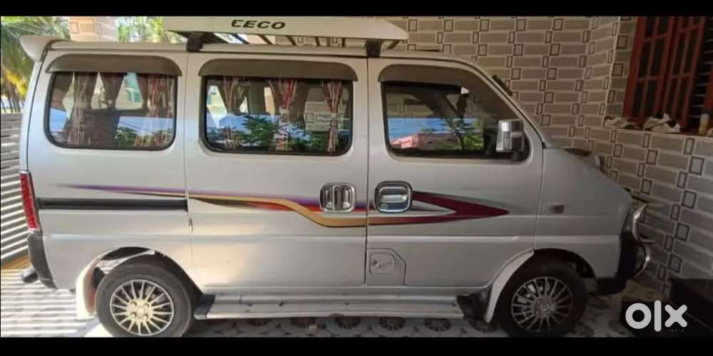 Maruti Suzuki Eeco 2017 Petrol Well Maintained