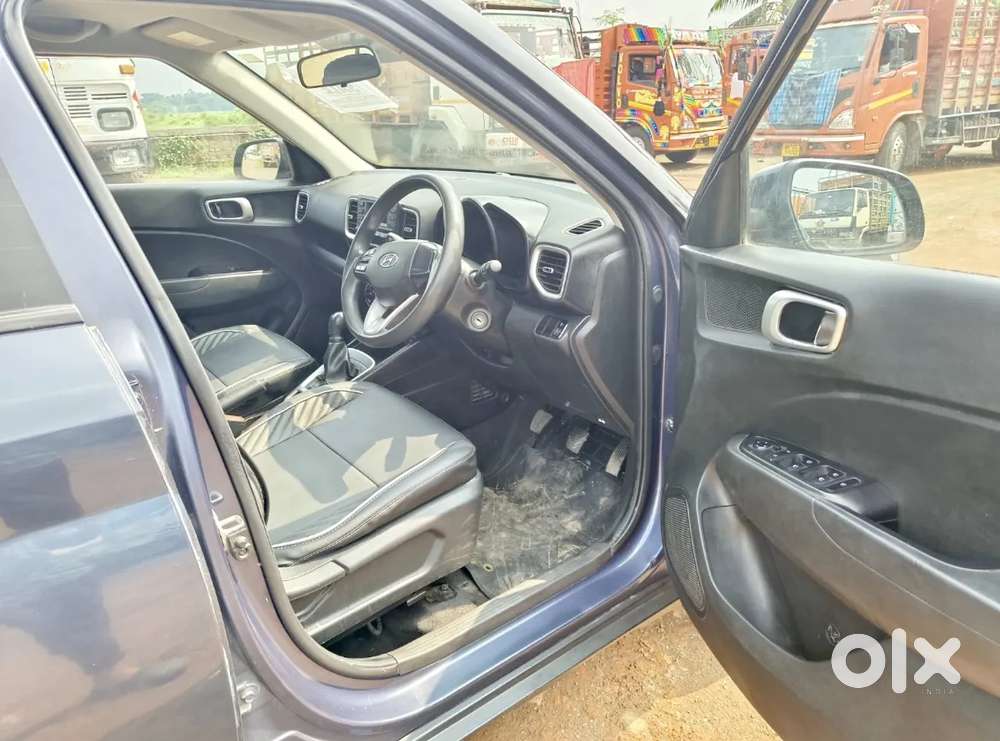 Hyundai Venue S 1.2 Petrol, 2022, Petrol
