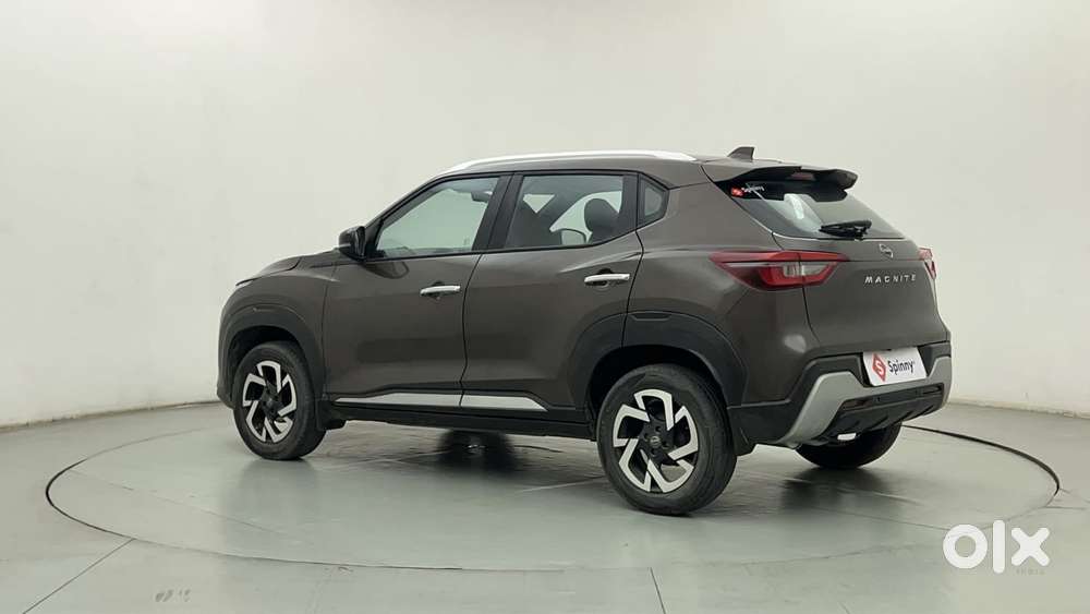 Nissan Magnite 1.0 Xv, 2022, Petrol