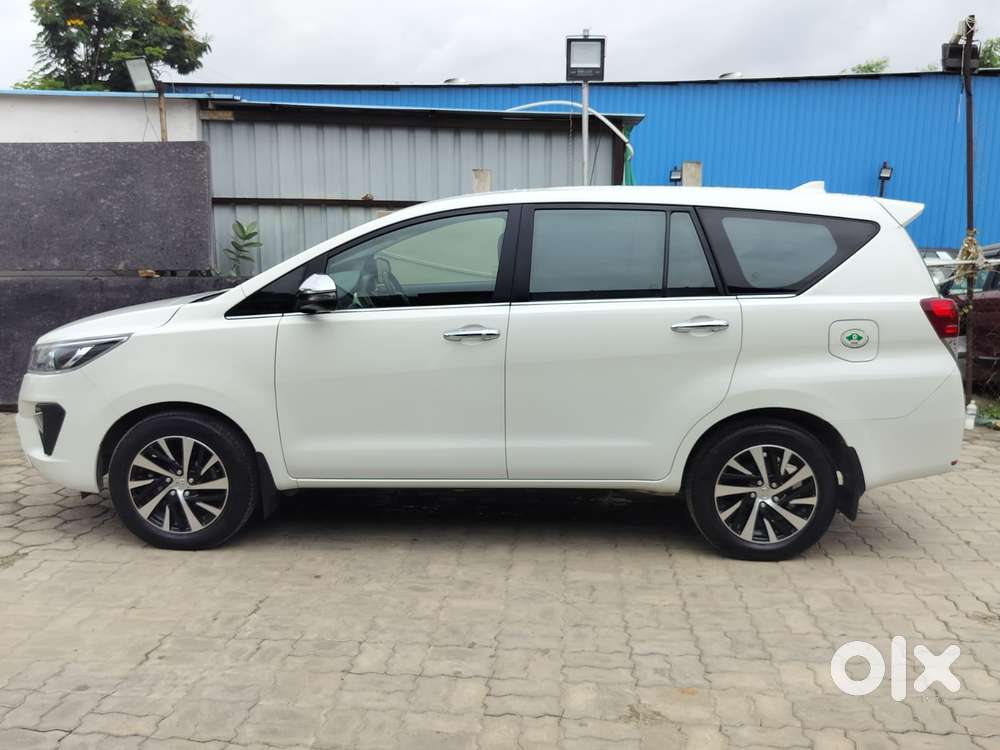 Toyota Innova Crysta [2020-ongoing] 2.4 Zx At 7 Str, 2022, Diesel
