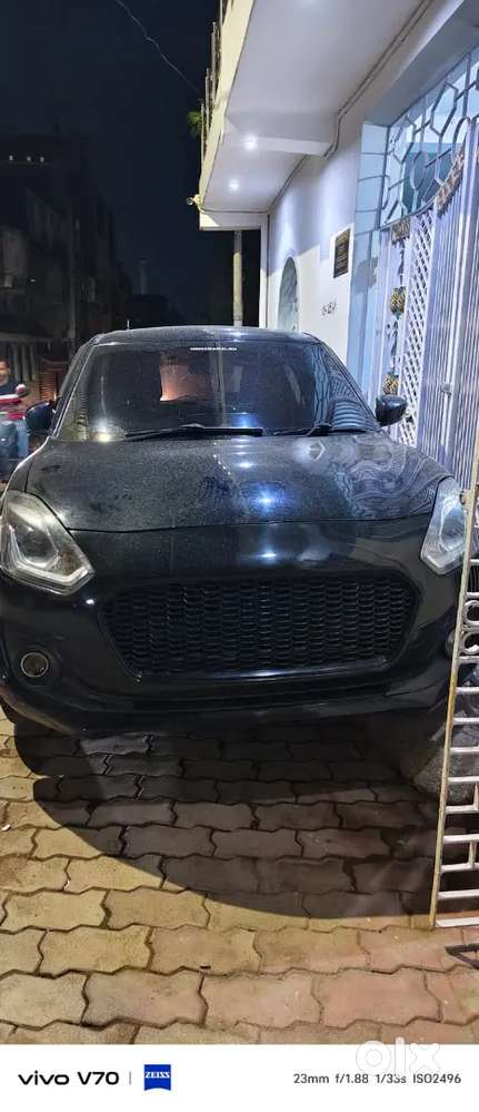 Maruti Suzuki Swift 2018 Petrol 99374 Km Driven