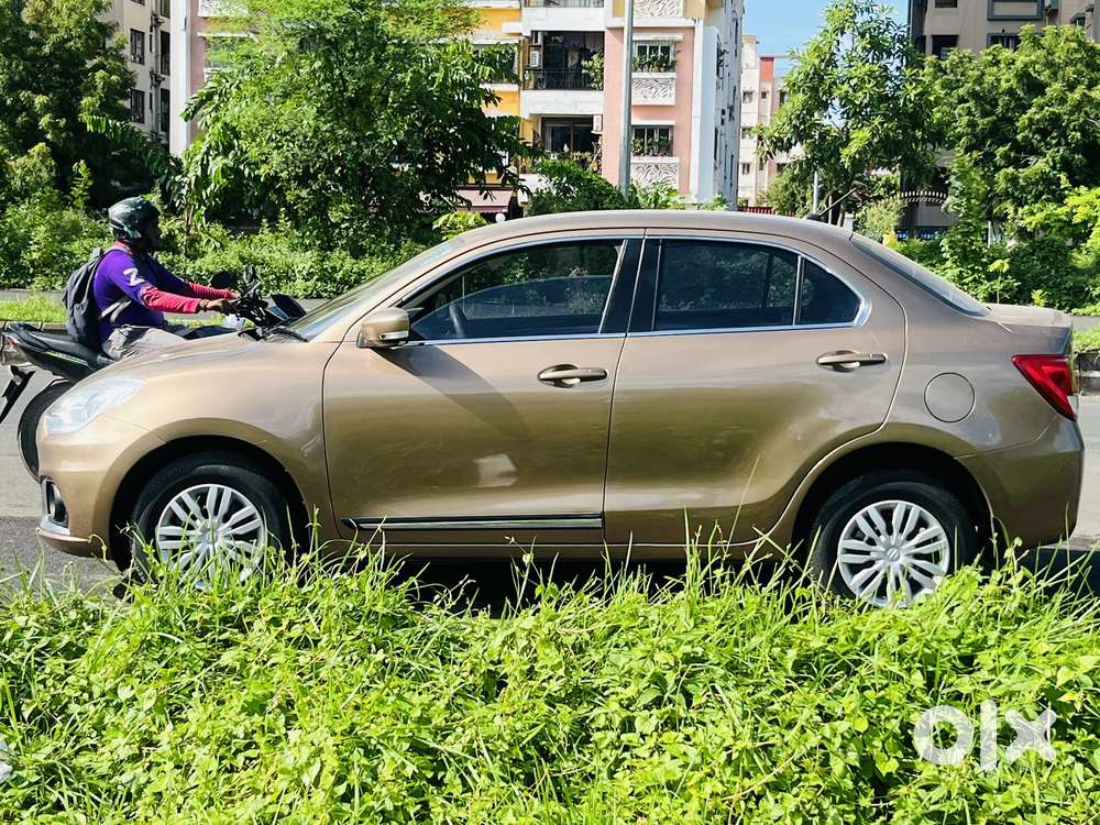Maruti Suzuki Swift Dzire Vxi Regal Limited Edition Amt, 2022, Petro..