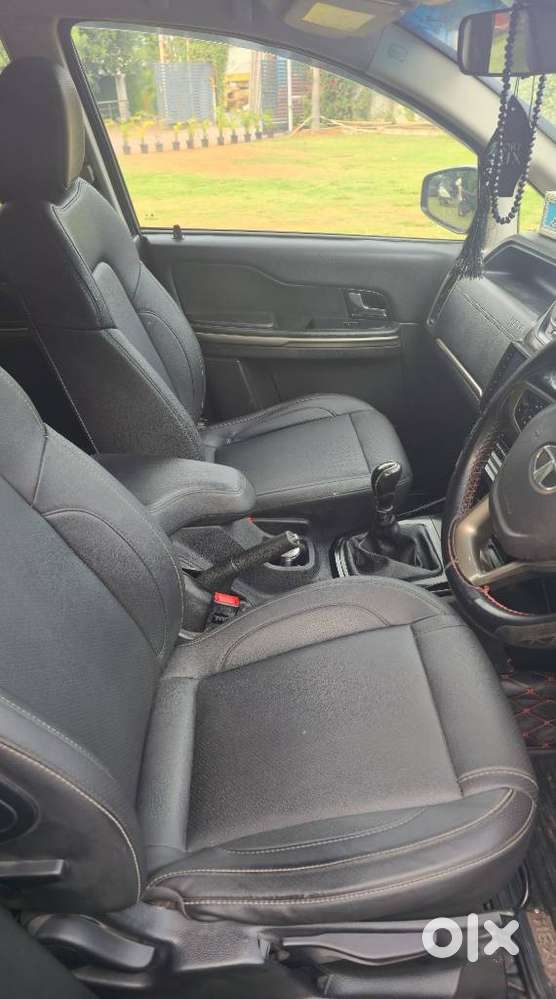 Tata Hexa 2.2 Xt 4x4 6 Str Dual Tone, 2018, Diesel