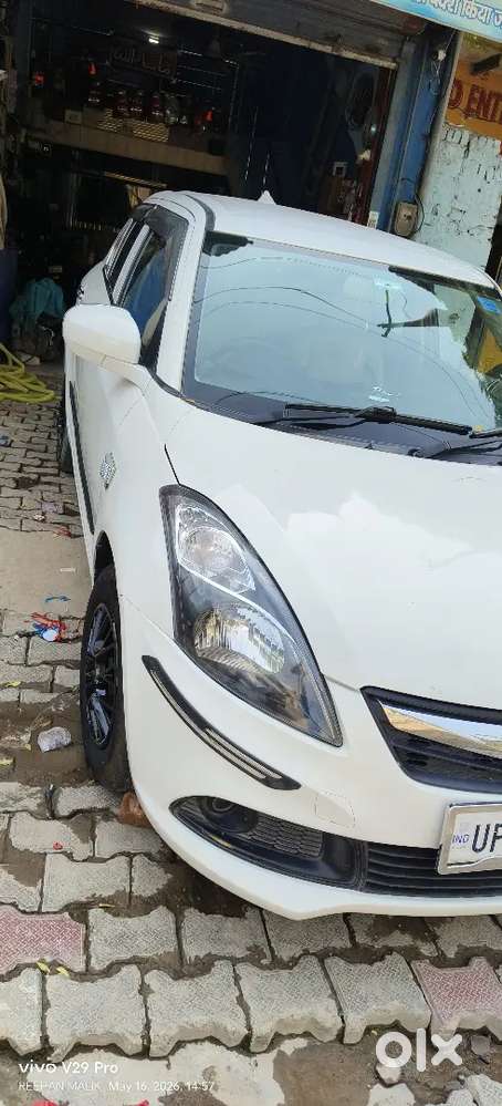 Maruti Suzuki Dzire 2018 Cng & Hybrids 65000 Km Driven