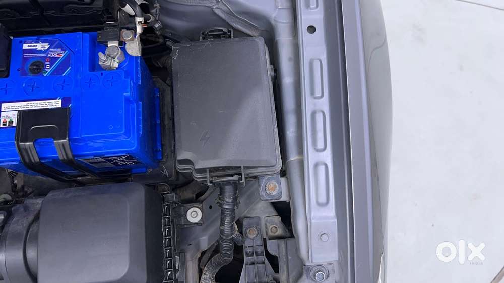 Hyundai Verna 1.5 Sx (o) Turbo Petrol Mt, 2023, Petrol