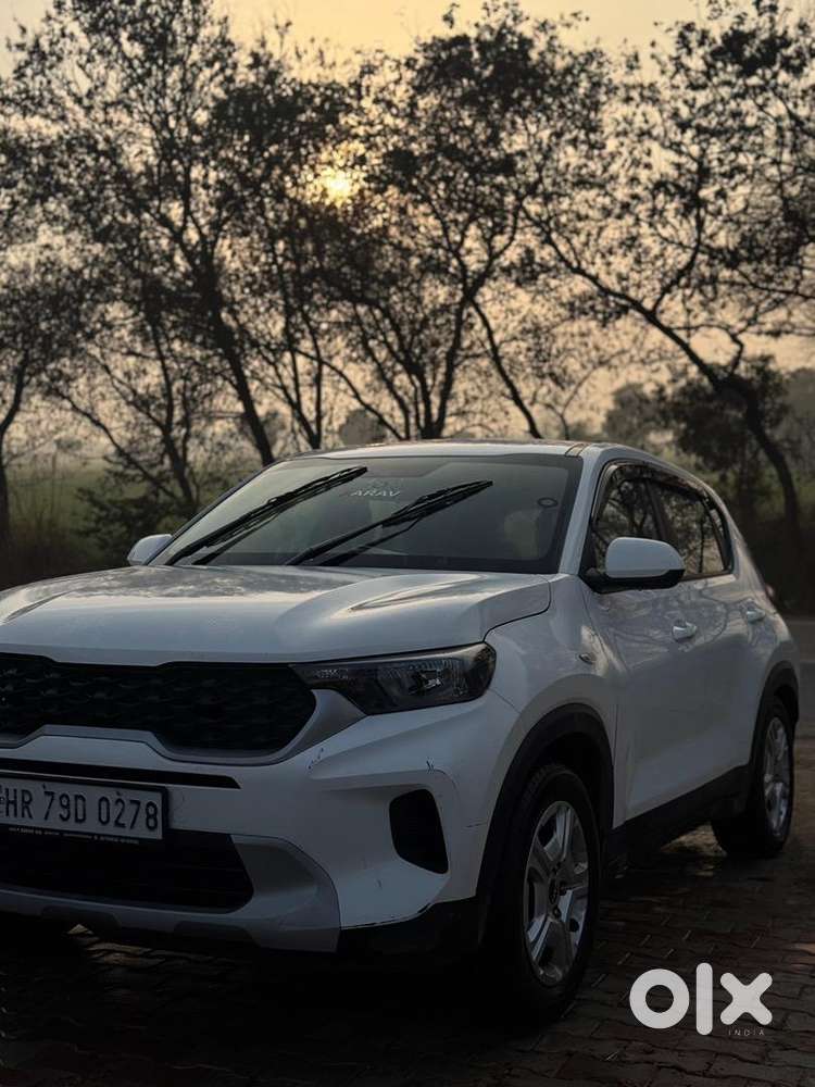 Kia Sonet 2023 Petrol Well Maintained