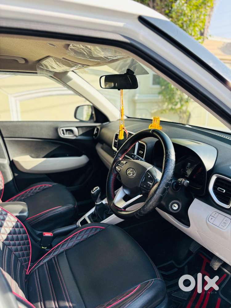 Hyundai Venue 1.5 S (o) Crdi, 2025, Diesel